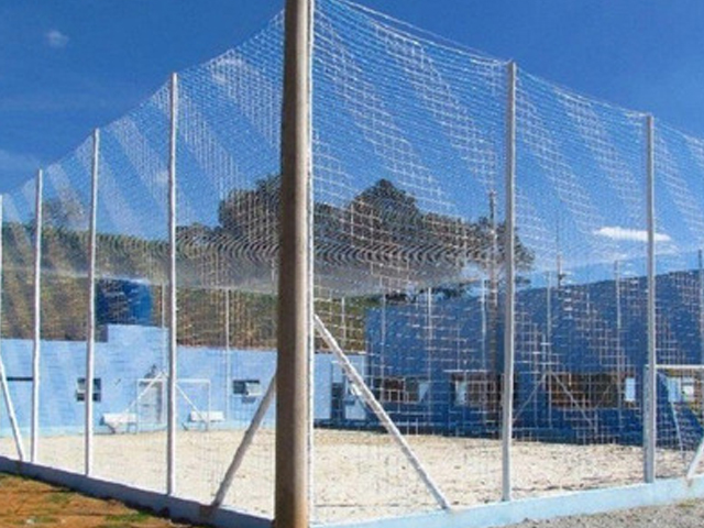 REDES DE PROTEÇÃO PARA QUADRAS ESPORTIVAS